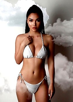 Alexandra Yuan